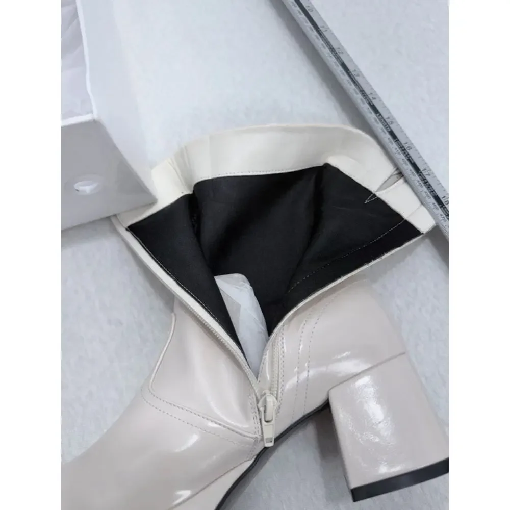 USIMAD off-white patent leather Cass boots by MistaSize EU/39 US/8